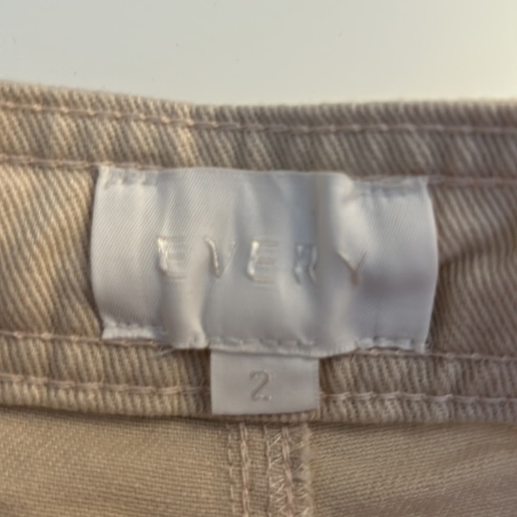 Every Tan Denim High Waist Jean Shorts with Front Buttons Size 2 New with tags! - Picture 5 of 7